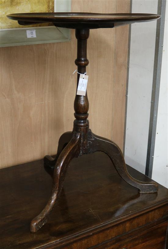 A George III mahogany tripod table W.50cm